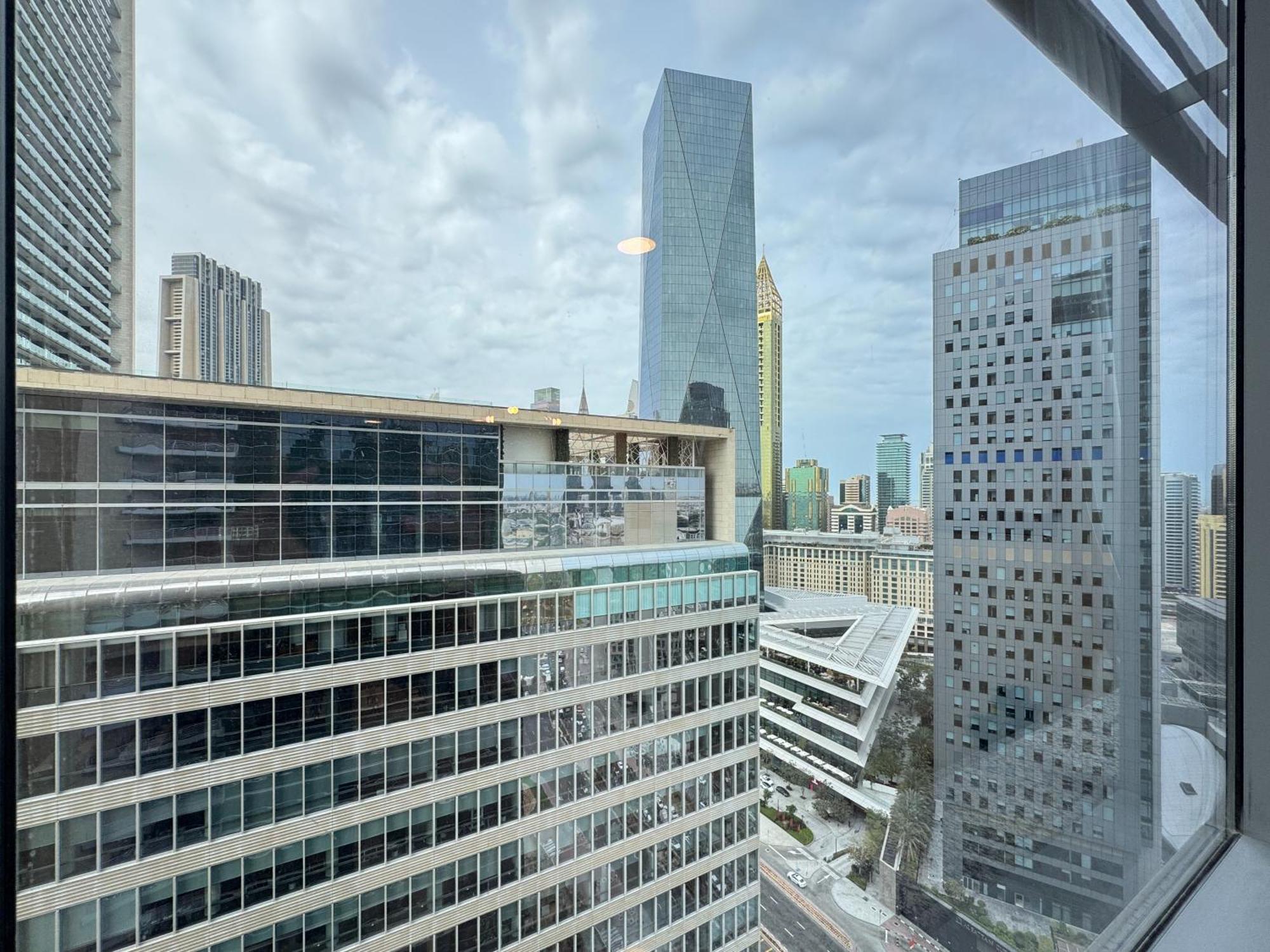 Apartment Chic In Sky Gardens, Difc Prime Location *